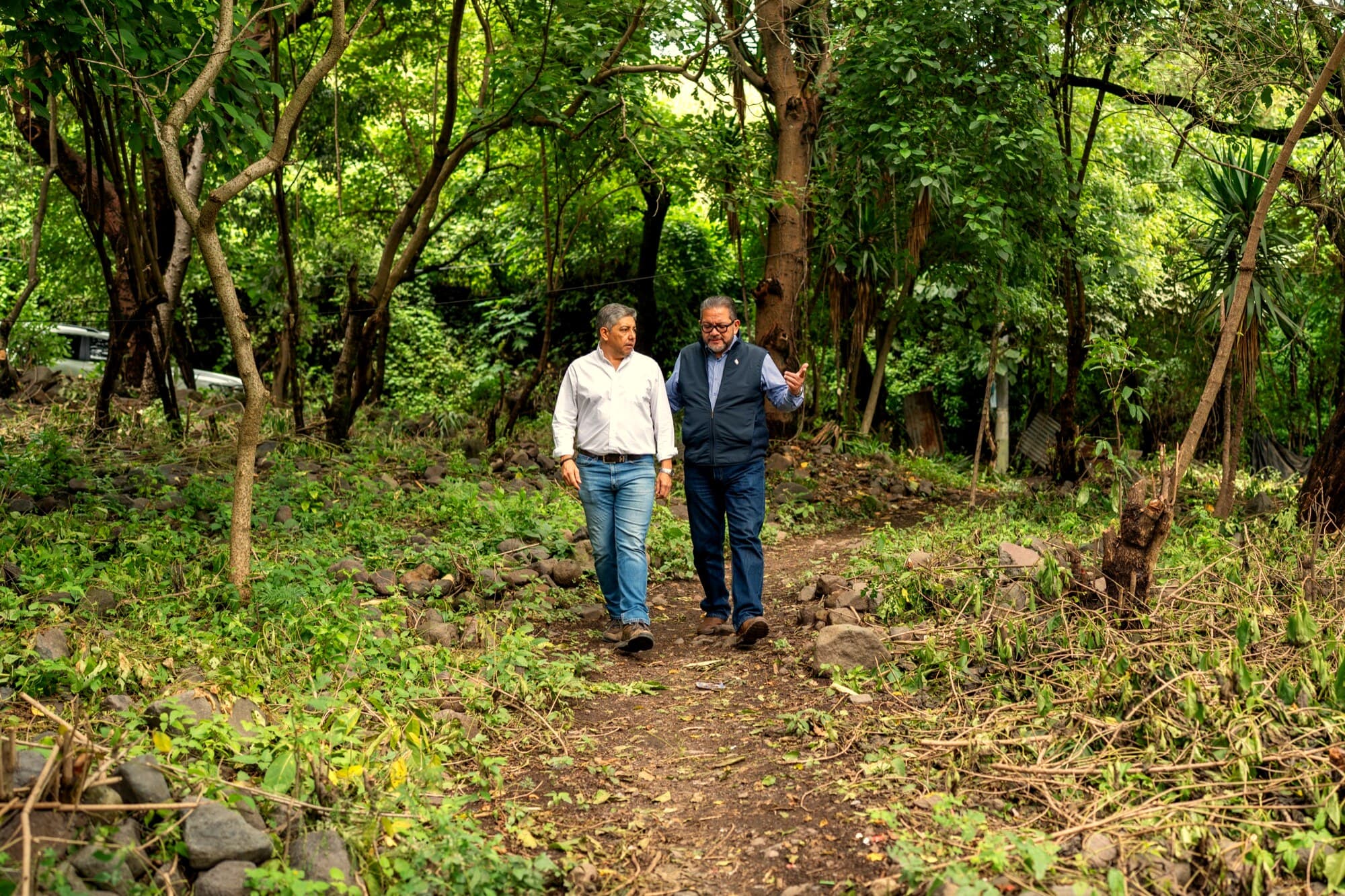 Visita al sitio del nuevo hogar en Amatitlán